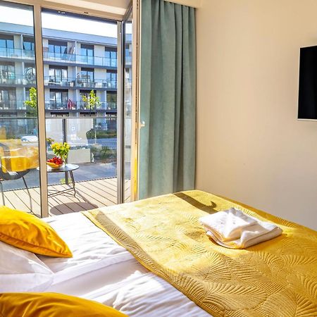 Apartament Opal - Family & Spa Lägenhet Dziwnów Exteriör bild